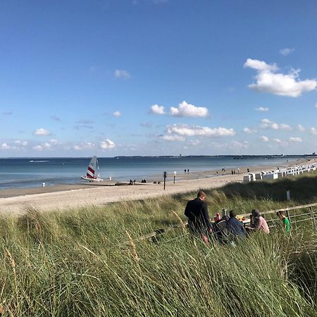 Ter 304 - Terrassenhuegel -Teilseeblick Scharbeutz Kültér fotó
